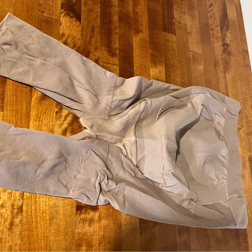 SPANX Maternity Shapewear - Picture 2 of 2